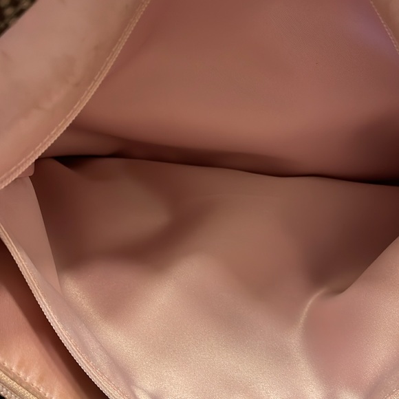 Beautiful Chocolate Brown Coach Purse - Picture 13 of 17